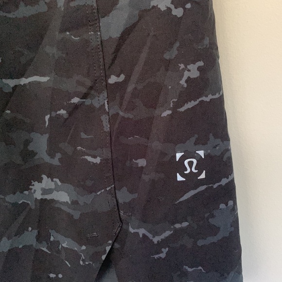 Lululemon shorts - Picture 2 of 4